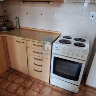 Pronájem bytu 1+1 42 m² Dobřany, Náměstí T. G. M.