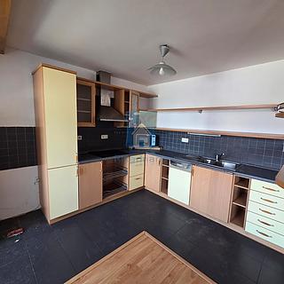 Pronájem bytu 4+kk 180 m² Plzeň Jižní Předměstí, Přemyslova