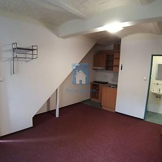 Pronájem bytu 1+kk, garsoniery 17 m&sup2; Plzeň