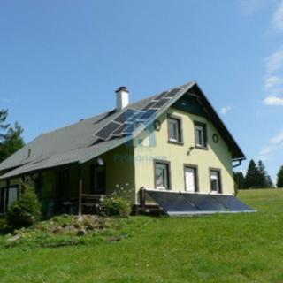 Prodej rodinného domu 245 m² Lesná Háje