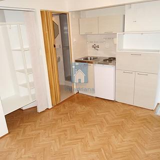 Pronájem bytu 1+kk, garsoniery 15 m&sup2; Praha