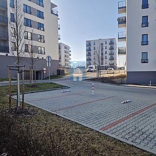 Pronájem parkovacího místa 12 m² Plzeň Skvrňany, Vojanova