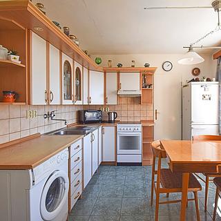 Prodej bytu 3+1 75 m² Mělník, Kokořínská