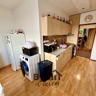 Prodej bytu 2+1 60 m&sup2; Písek