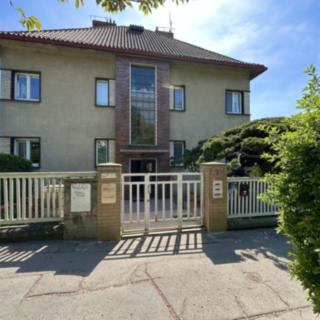 Prodej ostatního komerčního prostoru 235 m² Praha, U krbu