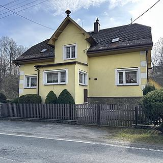 Prodej rodinného domu 239 m² Žulová Tomíkovice