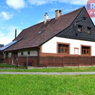 Prodej rodinného domu 270 m² Hradec-Nová Ves