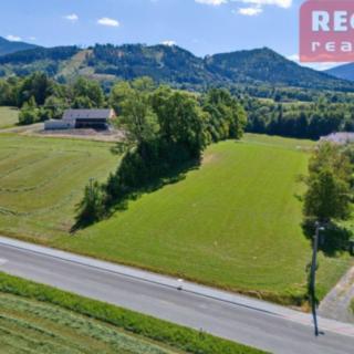 Prodej stavební parcely 3 055 m² Malenovice