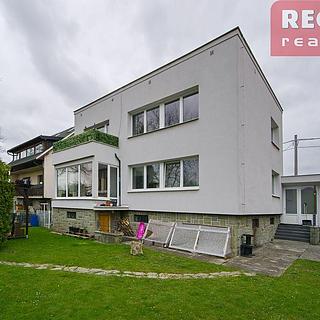 Pronájem bytu 4+1 110 m&sup2; Dobrá