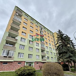 Prodej bytu 3+1 60 m² Chomutov, Pod Břízami