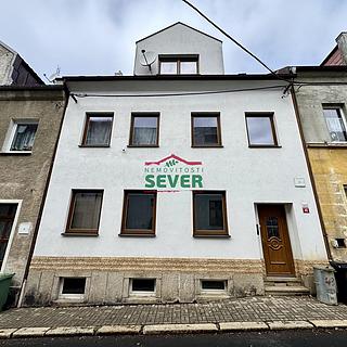 Prodej rodinného domu 240 m&sup2; Aš
