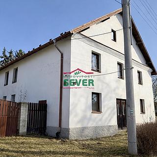 Prodej rodinného domu 300 m&sup2; Čistá