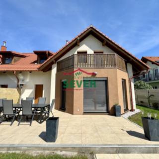 Prodej rodinného domu 220 m² Praha