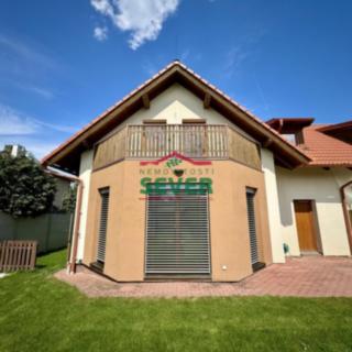 Prodej rodinného domu 220 m² Praha