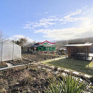 Prodej zahrady 340 m² Chomutov