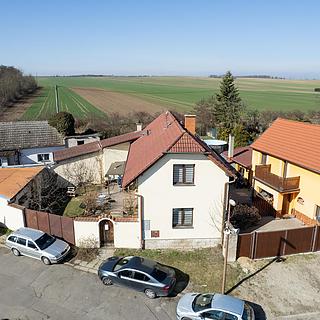 Prodej rodinného domu 165 m&sup2; Kleneč