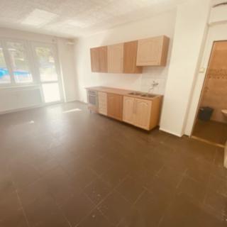 Pronájem obchodu 27 m² Pelhřimov, Dolnokubínská