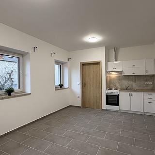 Pronájem bytu 1+kk a garsoniéry 23 m² Odry, Okružní