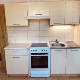 Pronájem bytu 1+kk, garsoniery 39 m² Pelhřimov