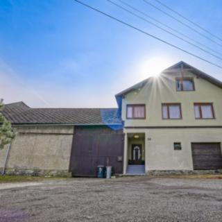 Prodej rodinného domu 318 m² Milíčov