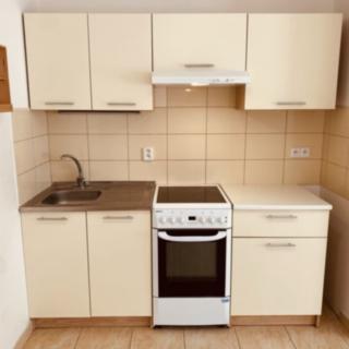 Pronájem bytu 1+kk, garsoniery 36 m² Pelhřimov