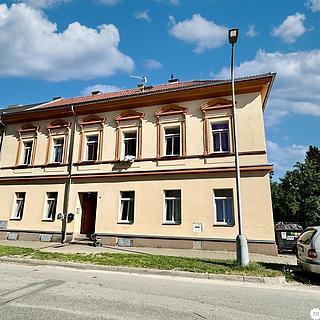 Pronájem bytu 2+1 40 m² České Velenice