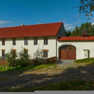 Prodej zemědělské usedlosti Český Krumlov Plešivec, Linecká