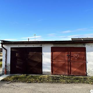 Pronájem garáže Třeboň