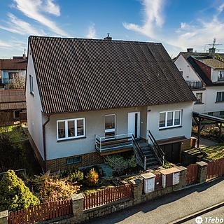 Prodej rodinného domu 254 m&sup2; Jindřichův Hradec