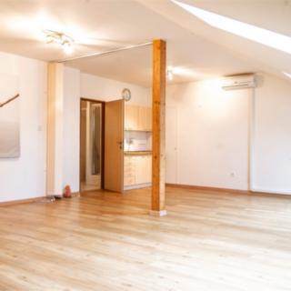 Pronájem obchodu 82 m² Hranice I-Město, Skalní