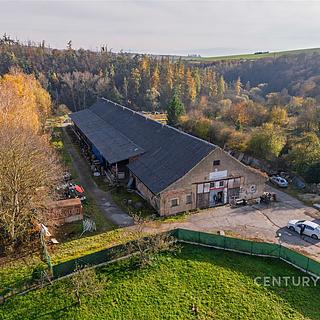 Prodej skladu 1 400 m² Otročiněves