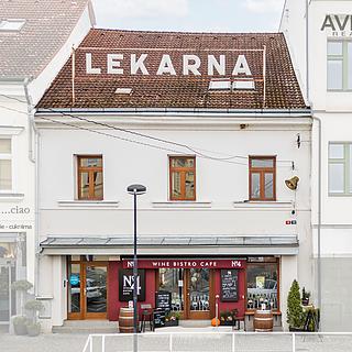 Prodej rodinného domu 391 m² Benešov, Masarykovo náměstí