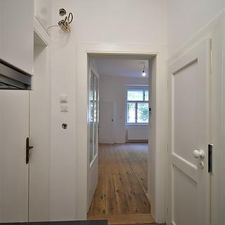 Pronájem bytu 1+kk, garsoniery 32 m² Praha