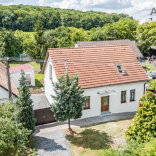 Prodej rodinného domu 174 m² Kolaje