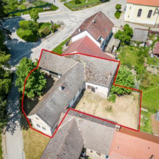 Prodej rodinného domu 235 m² Jindřichův Hradec Políkno