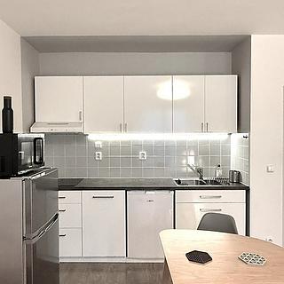 Prodej bytu 1+kk, garsoniery 31 m&sup2; Praha