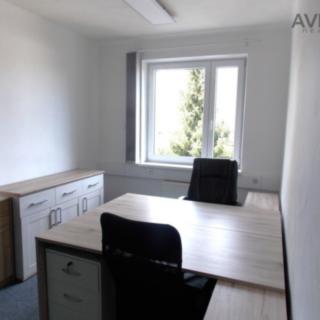 Pronájem kanceláře 15 m² Benešov, Křižíkova
