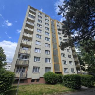 Prodej bytu 3+1 57 m² Benešov