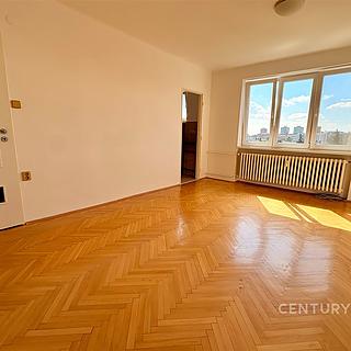 Pronájem bytu 1+kk a garsoniéry 27 m² Olomouc Nová Ulice, tř. Míru