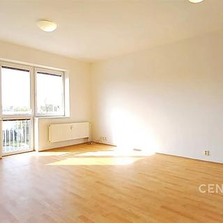 Pronájem bytu 1+kk, garsoniery 33 m² Vyškov