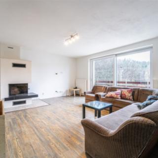 Pronájem rodinného domu 200 m² Křtiny