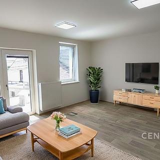 Pronájem bytu 1+kk a garsoniéry 32 m² Bučovice Vícemilice, Urbáškova