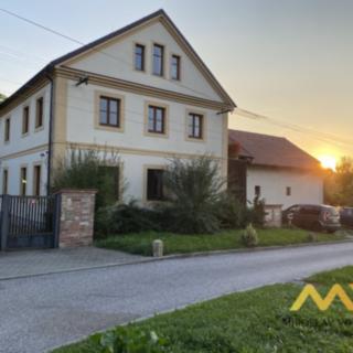 Pronájem bytu 2+kk 52 m² Býšť Hoděšovice