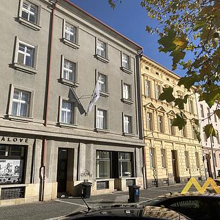 Prodej bytu 3+1 101 m² Hradec Králové, Eliščino nábřeží