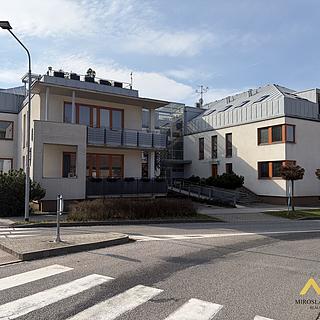 Pronájem bytu 4+kk 95 m² Hradec Králové Nový Hradec Králové, Národních mučedníků