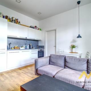 Pronájem bytu 2+kk 50 m² Hradec Králové, Ulrichovo náměstí