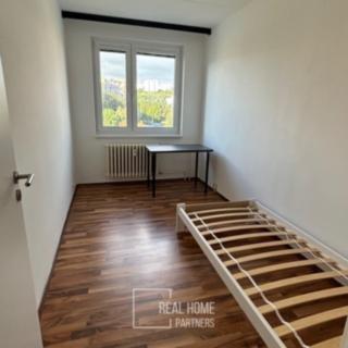 Pronájem pokoje 12 m² Brno