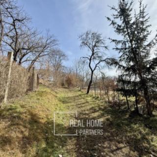 Prodej stavební parcely 304 m² Brno Kníničky