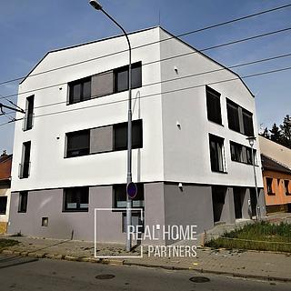 Pronájem bytu 2+kk 52 m² Brno Komín, Branka