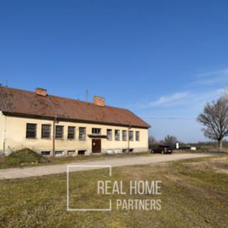 Prodej zemědělského objektu 2 760 m² Velký Karlov